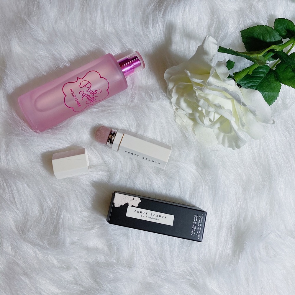Fenty Beauty Portable Contour & Concealer Brush
